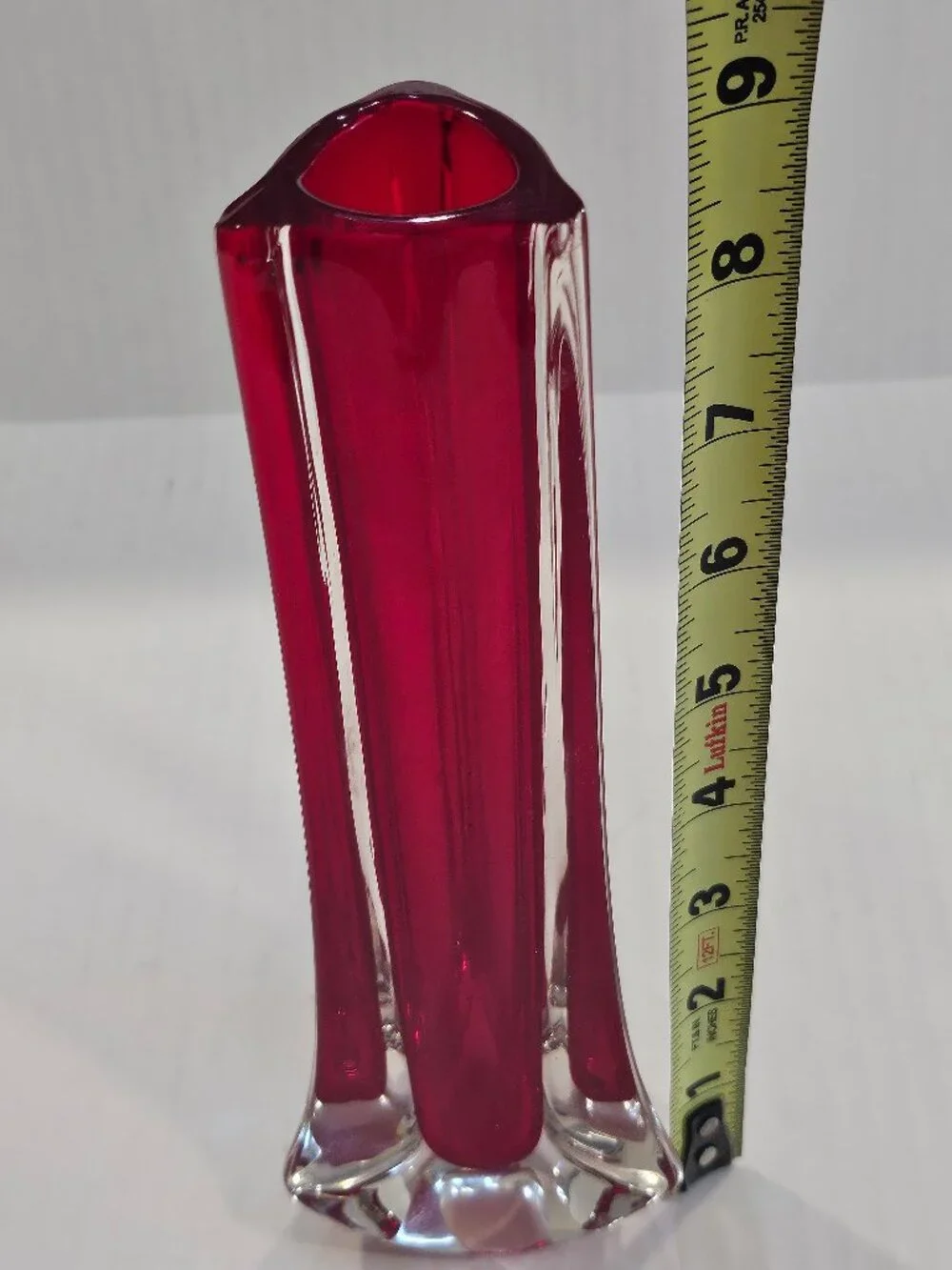 Gorgeous Crimson Whitefriars Tricorn Art Glass Vase Pattern 9570 Geoffrey Baxter